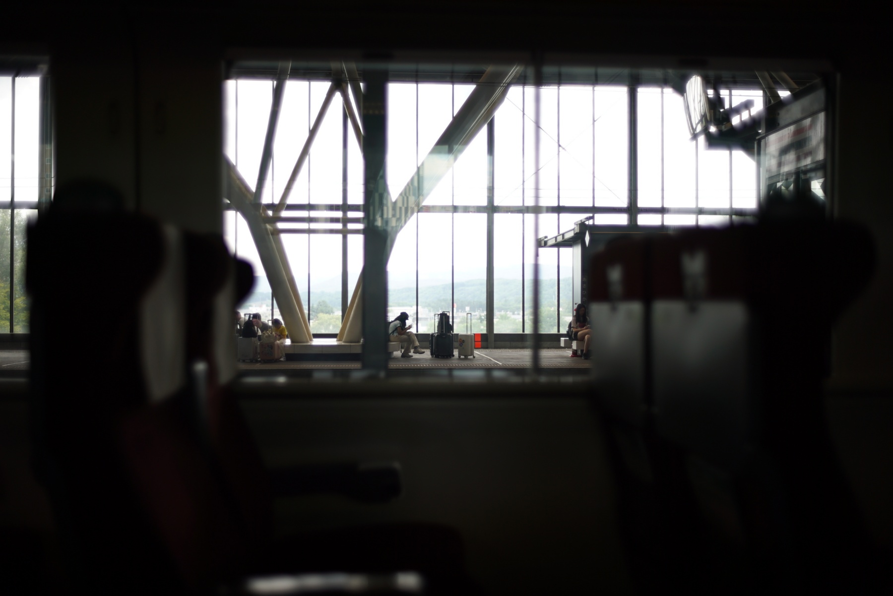 NOKTON classic 35mm F1.4 E-mount 作例-スナップ-駅