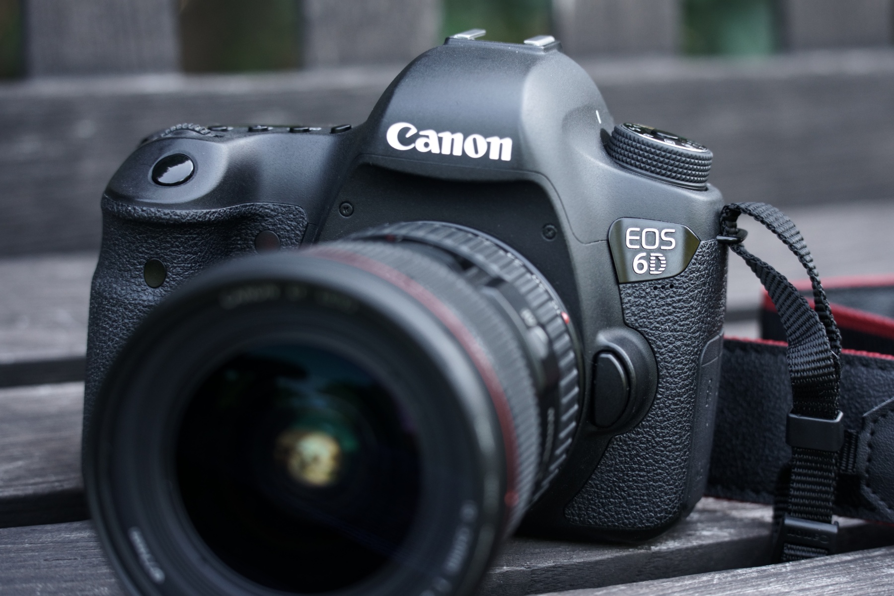 EOS6D-column